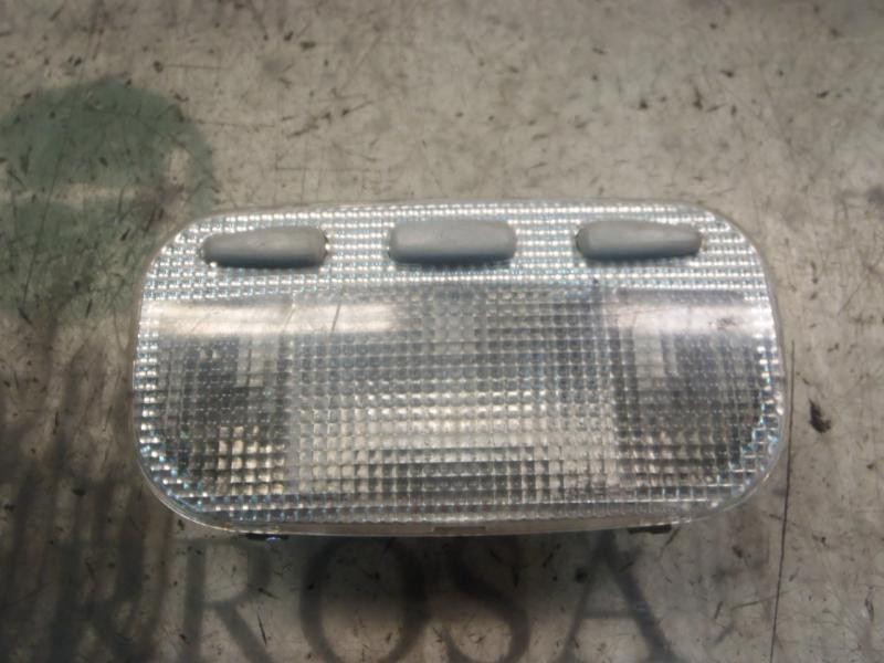 Recambio de piloto interior para citroën c3 1.4 hdi sx plus referencia OEM IAM   