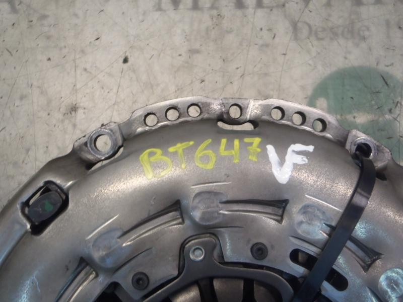 Recambio de kit embrague para nissan x-trail (t31) se referencia OEM IAM 2335400QAG  