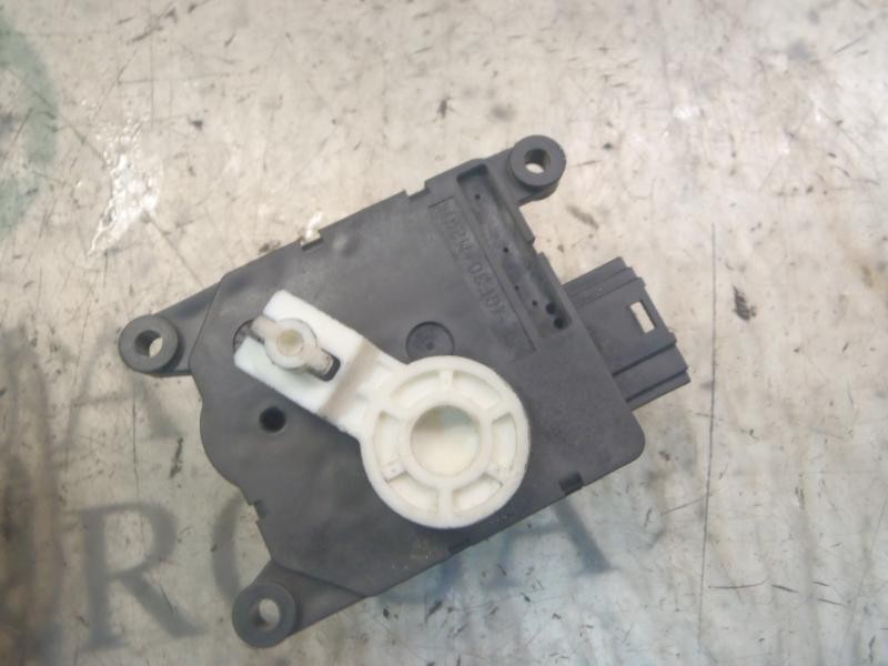 Recambio de motor apertura trampillas climatizador para mini mini (r50,r53) cooper referencia OEM IAM 64116982669 937302L01 