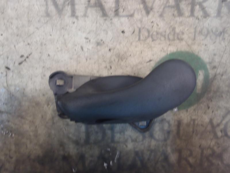 Recambio de maneta interior delantera izquierda para peugeot boxer caja cerrada (rs3200)(330)(´02) 330 m td referencia OEM IAM  