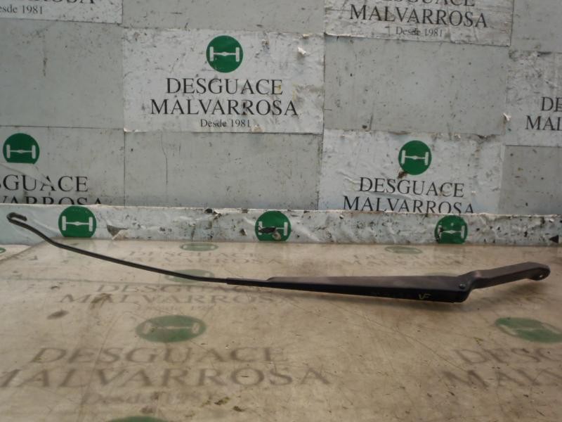 Recambio de brazo limpia delantero derecho para ford fusion (cbk) ambiente referencia OEM IAM   