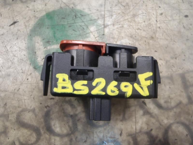 Recambio de warning para renault megane iii coupe renault sport referencia OEM IAM   