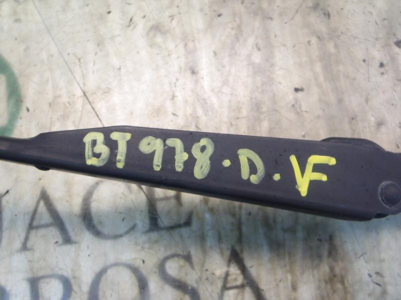 Recambio de brazo limpia delantero derecho para citroën berlingo 1.9 d 600 furg. referencia OEM IAM   