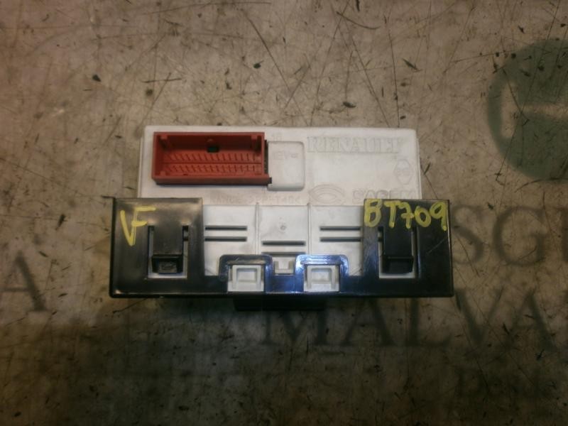 Recambio de mando multifuncion para renault megane ii berlina 3p confort dynamique referencia OEM IAM   