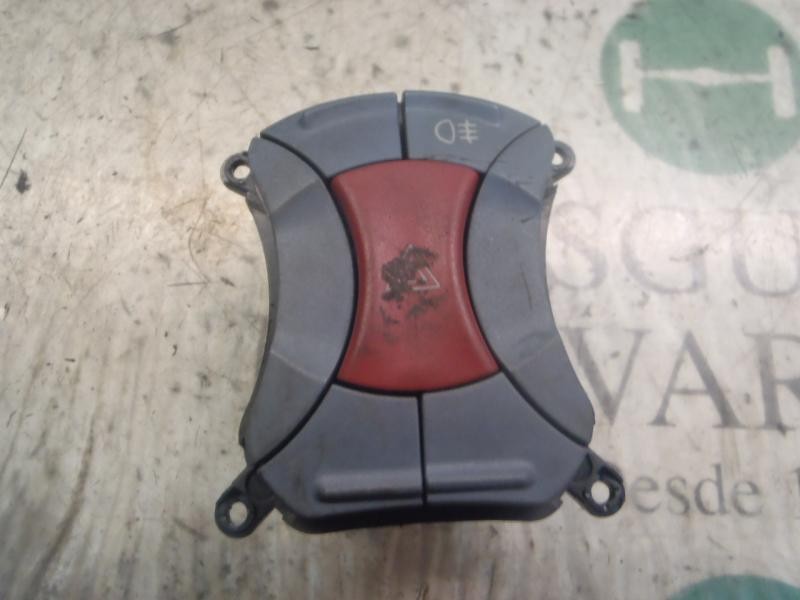 Recambio de warning para fiat doblo (119) 1.9 d sx referencia OEM IAM   