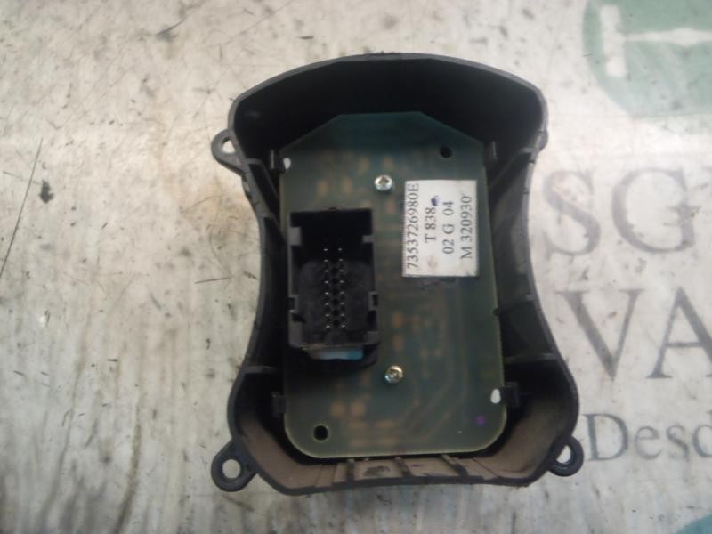 Recambio de warning para fiat doblo (119) 1.9 d sx referencia OEM IAM   