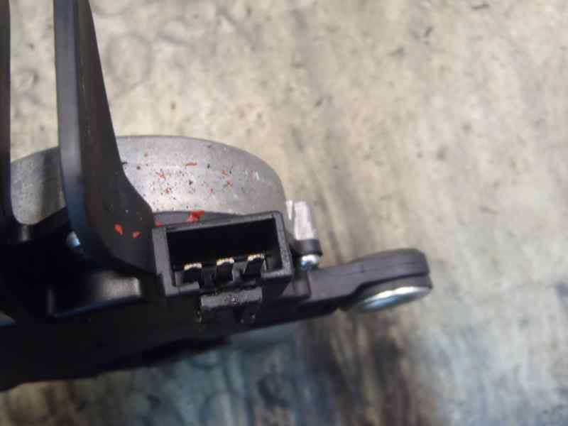 Recambio de motor limpia trasero para opel astra h berlina cosmo referencia OEM IAM   