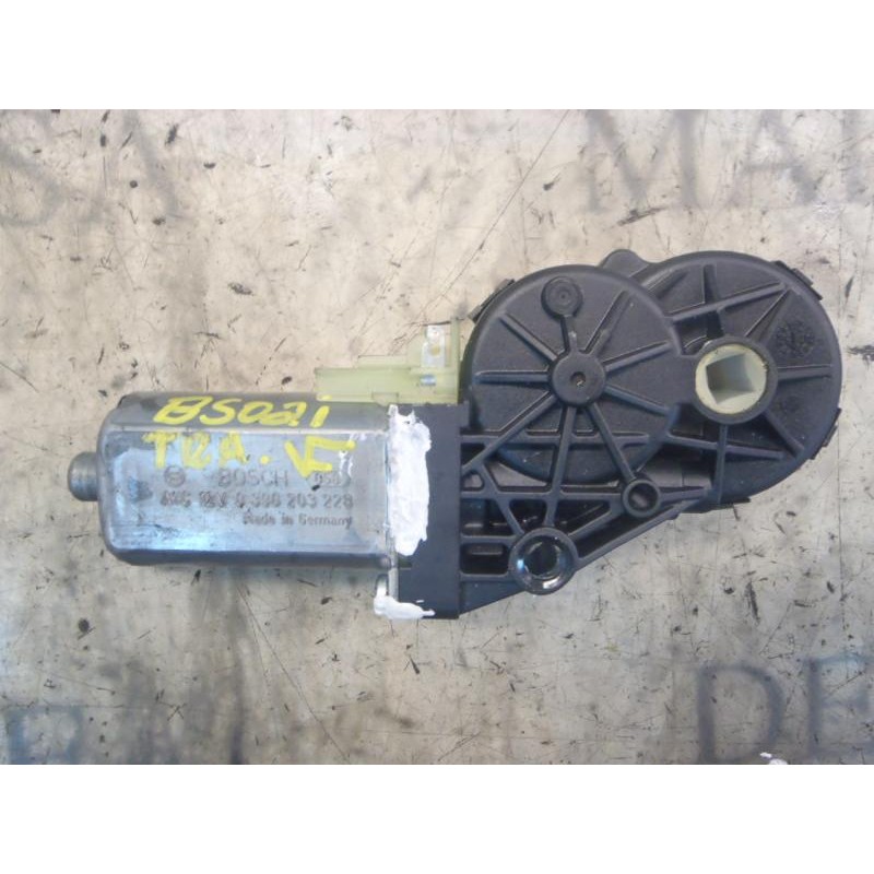 Recambio de motor limpia trasero para peugeot 307 cc (s1) 1.6 referencia OEM IAM   