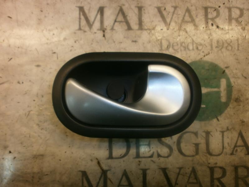 Recambio de maneta interior trasera derecha para renault clio iii 1.5 dci diesel fap referencia OEM IAM   
