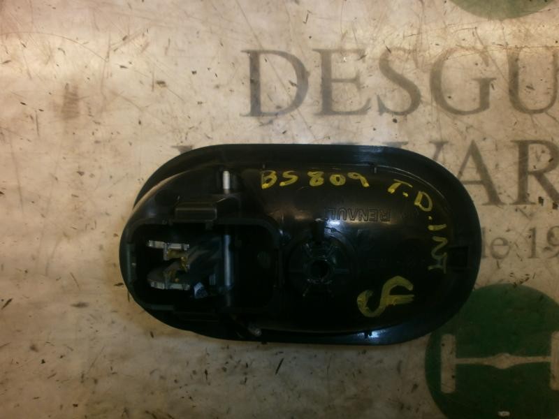 Recambio de maneta interior trasera derecha para renault clio iii 1.5 dci diesel fap referencia OEM IAM   