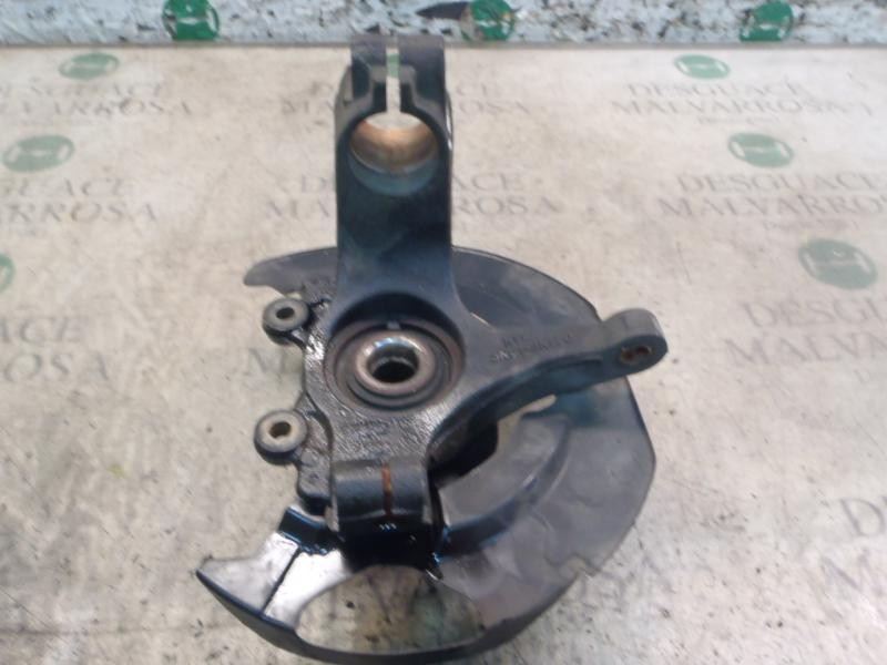 Recambio de mangueta delantera derecha para mazda 3 berlina (bk) 1.6 crdt active referencia OEM IAM BP4K33021C  