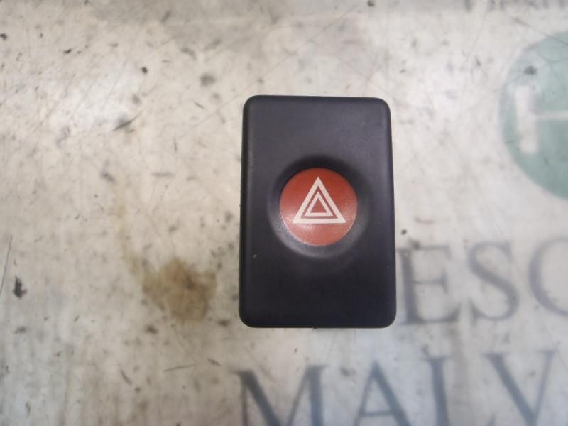 Recambio de warning para dacia logan ambiance referencia OEM IAM 6001546813  