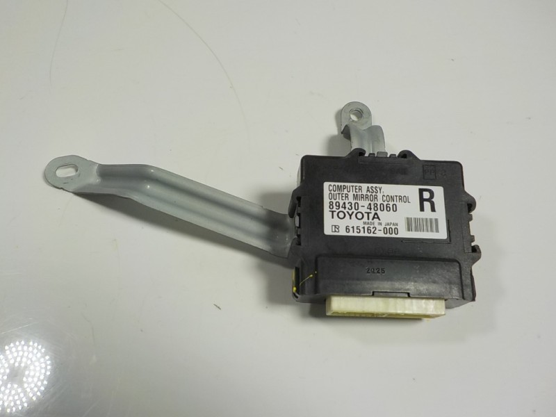 Recambio de modulo electronico para lexus rx 450h referencia OEM IAM 8943048060 8943048060 615162000