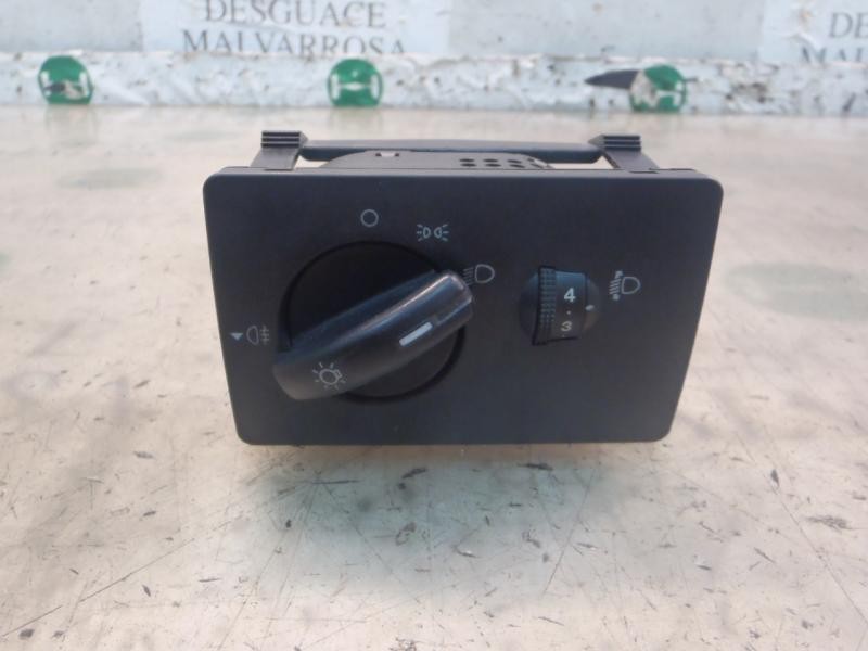 Recambio de mando luces para ford fiesta (cbk) futura referencia OEM IAM   