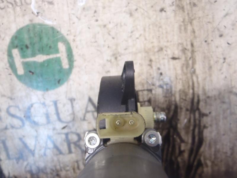 Recambio de motor elevalunas delantero derecho para ford fiesta (cbk) futura referencia OEM IAM   