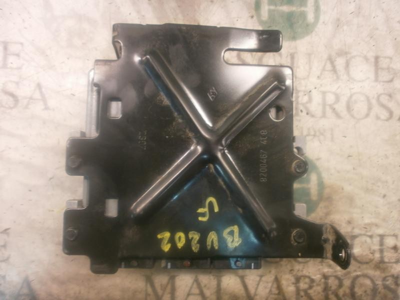 Recambio de centralita motor uce para renault megane ii berlina 3p confort dynamique referencia OEM IAM   