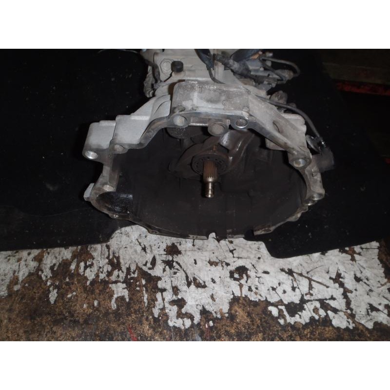 Recambio de caja cambios para audi a4 berlina (8e) 2.5 tdi quattro (132kw) referencia OEM IAM 01E300048EX  