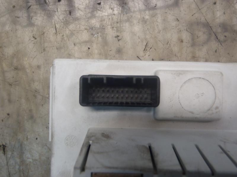 Recambio de mando multifuncion para renault megane ii berlina 3p confort authentique referencia OEM IAM   