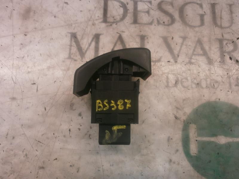 Recambio de warning para opel tigra twin top cosmo referencia OEM IAM   