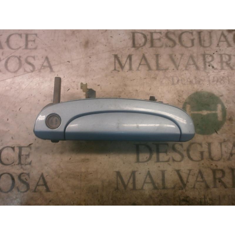 Recambio de maneta exterior delantera derecha para hyundai getz (tb) 1.4 gl referencia OEM IAM 826601C050  