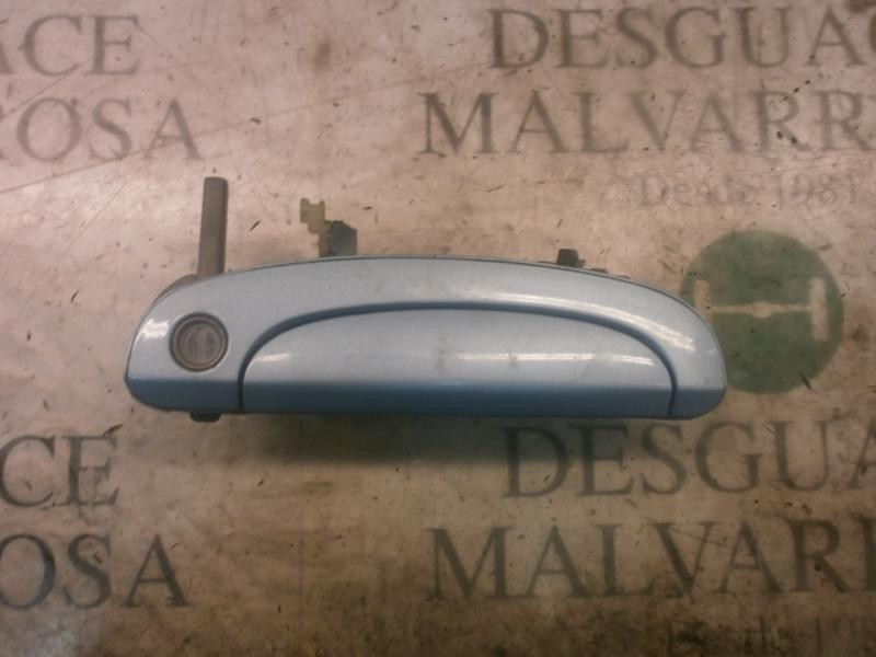 Recambio de maneta exterior delantera derecha para hyundai getz (tb) 1.4 gl referencia OEM IAM 826601C050  