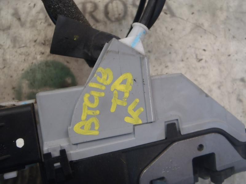 Recambio de cerradura puerta trasera derecha para peugeot 308 confort referencia OEM IAM   