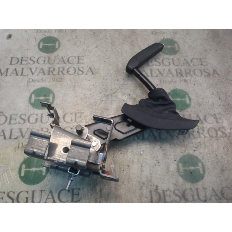 Recambio de palanca freno de mano para peugeot 308 confort referencia OEM IAM   