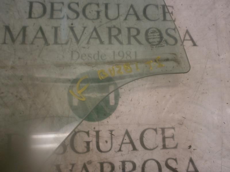 Recambio de cristal puerta trasero izquierdo para ford fiesta (cb1) trend referencia OEM IAM 1591458  