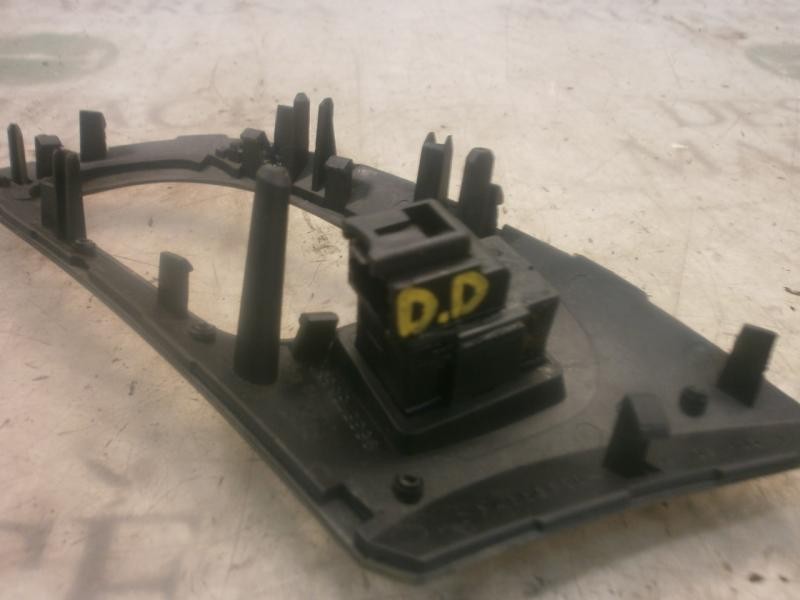 Recambio de mando elevalunas delantero derecho para peugeot 607 (s1) básico referencia OEM IAM 655471 9635733380 