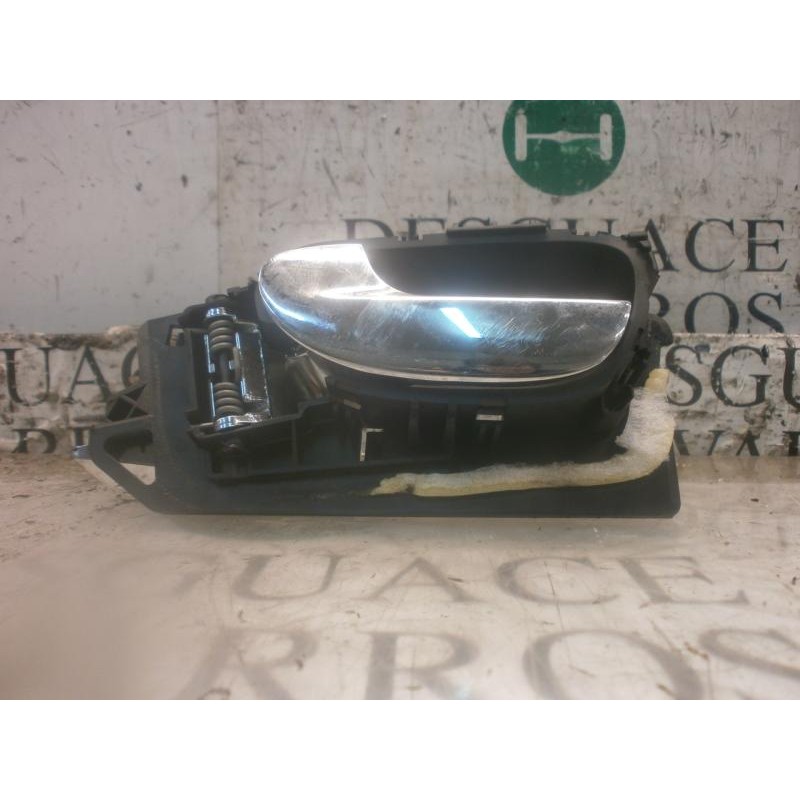 Recambio de maneta interior trasera izquierda para peugeot 307 berlina (s2) xs referencia OEM IAM   