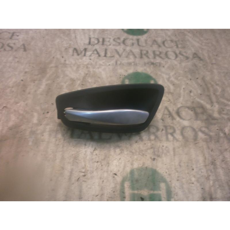 Recambio de maneta interior delantera izquierda para bmw serie 1 berlina (e81/e87) 2.0 turbodiesel cat referencia OEM IAM 514169