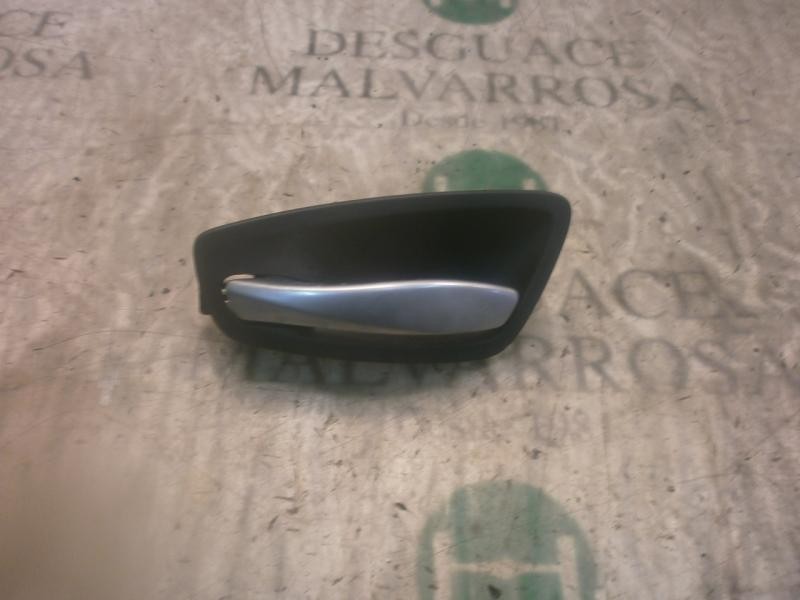 Recambio de maneta interior delantera izquierda para bmw serie 1 berlina (e81/e87) 2.0 turbodiesel cat referencia OEM IAM 514169