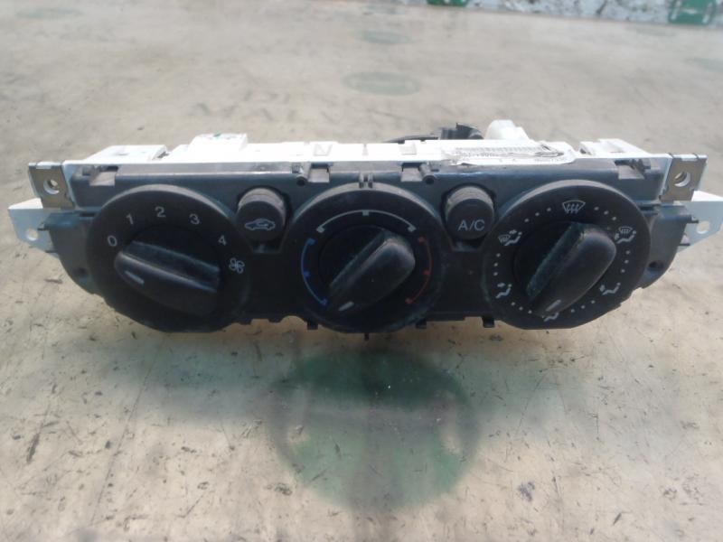 Recambio de mando calefaccion / aire acondicionado para ford focus berlina (cap) trend referencia OEM IAM   