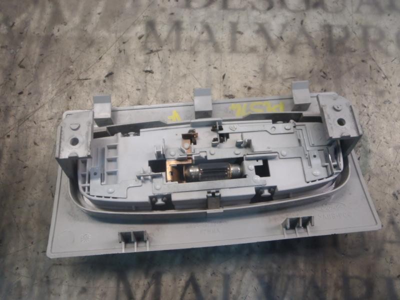 Recambio de piloto interior para ford focus berlina (cap) trend referencia OEM IAM   