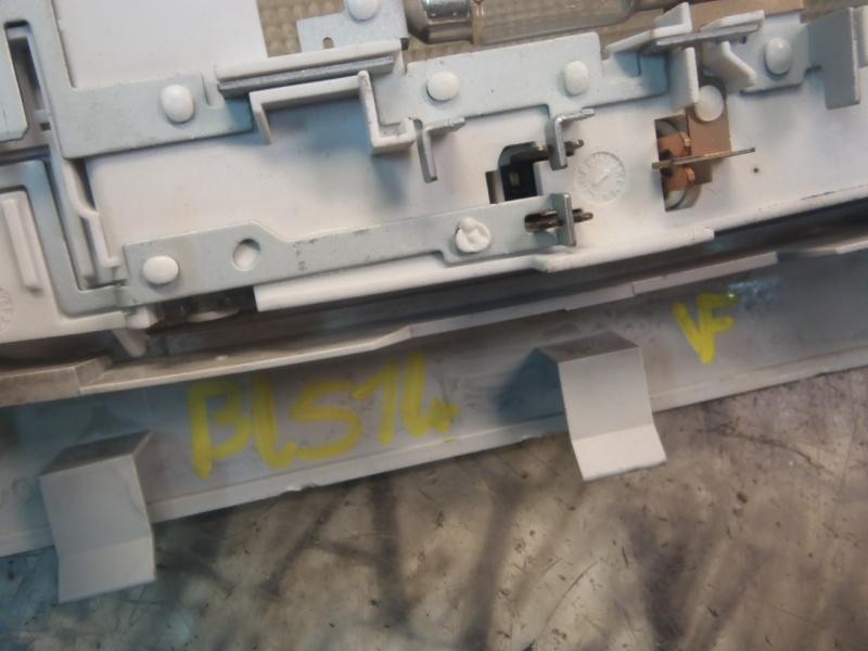 Recambio de piloto interior para ford focus berlina (cap) trend referencia OEM IAM   