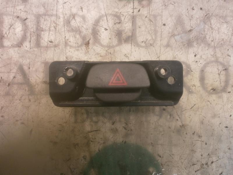 Recambio de warning para ford fiesta (cbk) futura referencia OEM IAM   