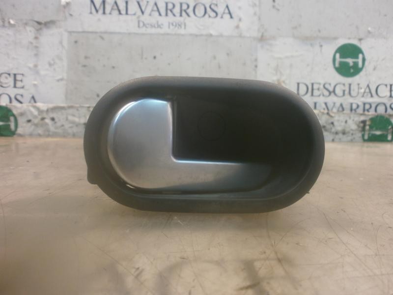 Recambio de maneta interior delantera izquierda para ford fiesta (cbk) futura referencia OEM IAM   