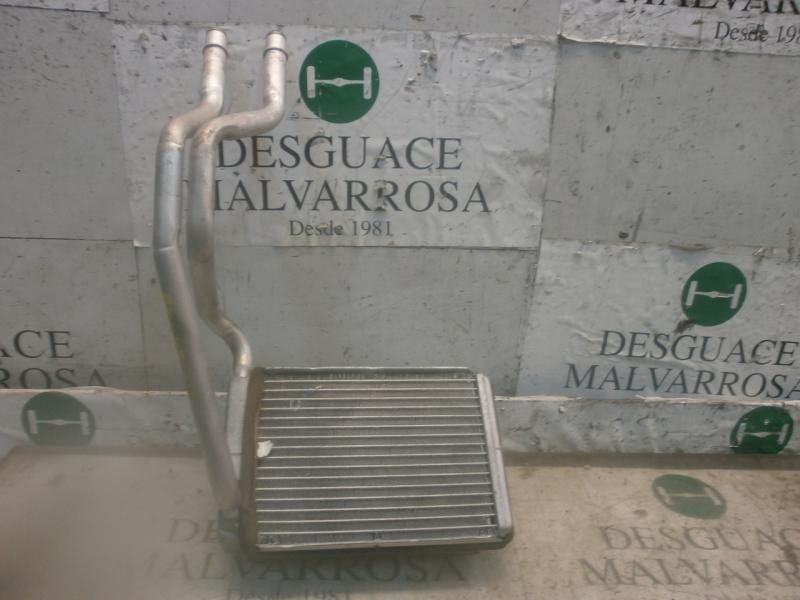 Recambio de radiador calefaccion / aire acondicionado para ford fiesta (cbk) futura referencia OEM IAM   