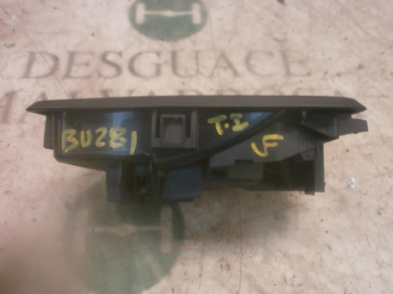 Recambio de maneta interior trasera izquierda para ford fiesta (cb1) trend referencia OEM IAM 1579293  