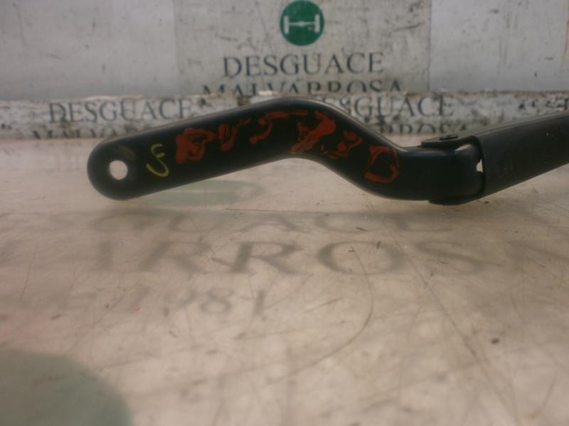 Recambio de brazo limpia delantero derecho para ford fiesta (cbk) ambiente referencia OEM IAM   