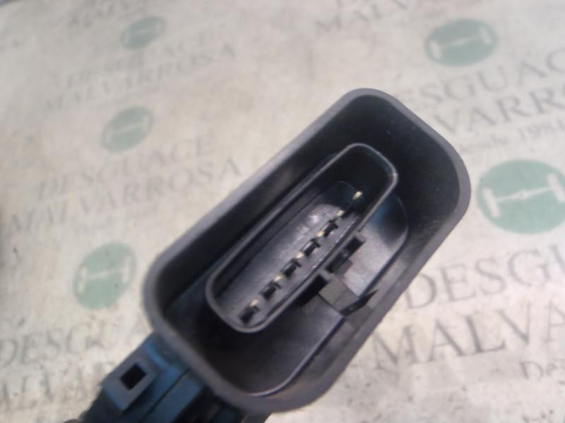 Recambio de cerradura puerta delantera izquierda para lexus is200 (gxe10) 2.0 referencia OEM IAM 6932053030  