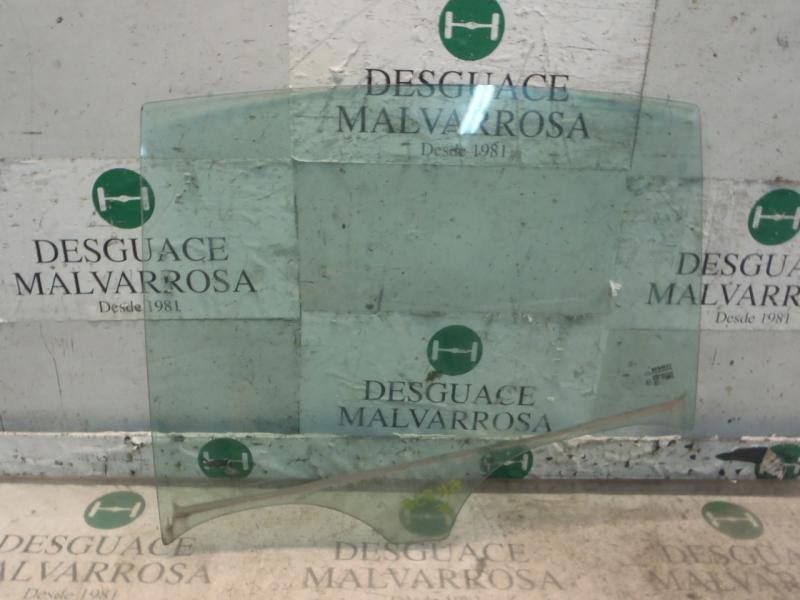 Recambio de cristal puerta trasero izquierdo para renault laguna iii expression referencia OEM IAM   