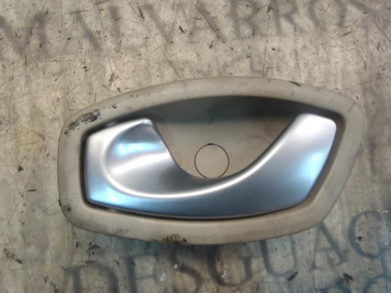 Recambio de maneta interior delantera izquierda para renault laguna iii expression referencia OEM IAM   
