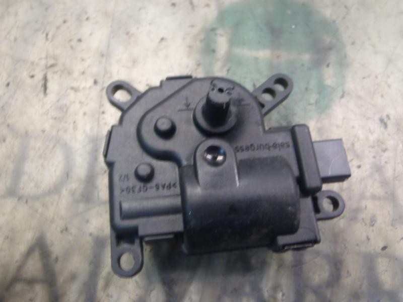 Recambio de motor apertura trampillas climatizador para ford focus berlina (cap) trend referencia OEM IAM   