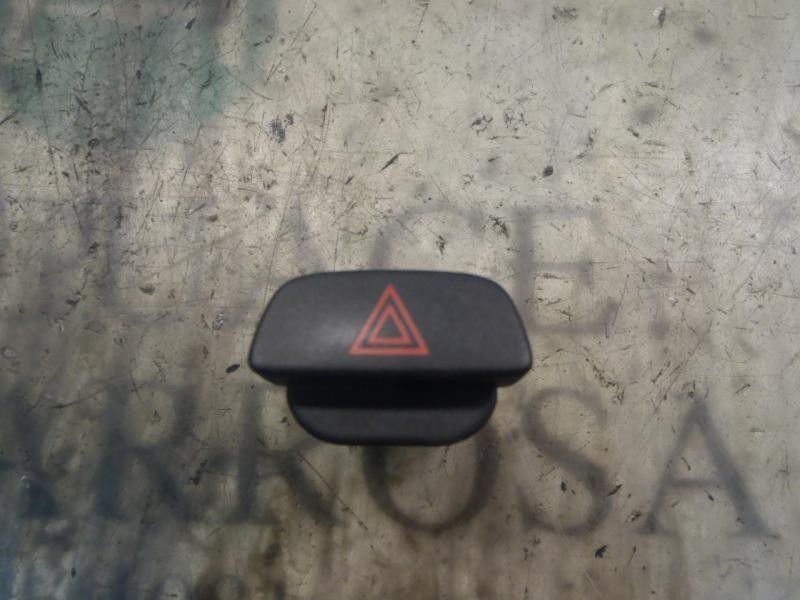 Recambio de warning para ford focus berlina (cap) trend referencia OEM IAM   