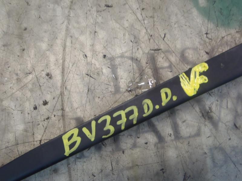 Recambio de brazo limpia delantero derecho para citroën c3 1.4 hdi cool referencia OEM IAM   