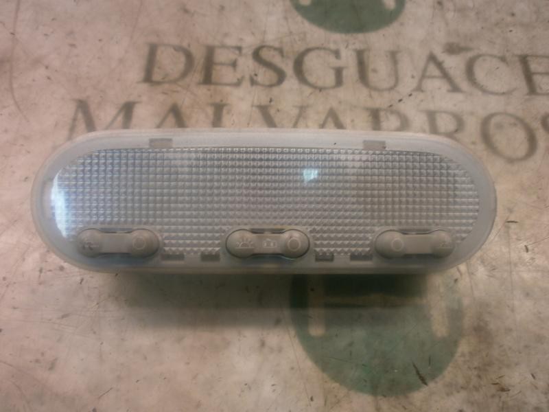 Recambio de piloto interior para nissan qashqai (j10) acenta referencia OEM IAM   