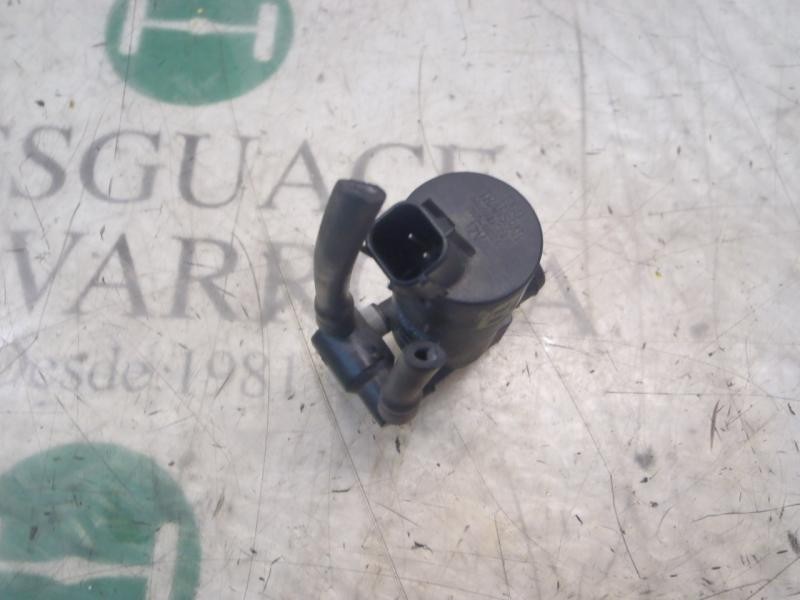 Recambio de bomba limpia para ford focus berlina (cap) ambiente (d) referencia OEM IAM   