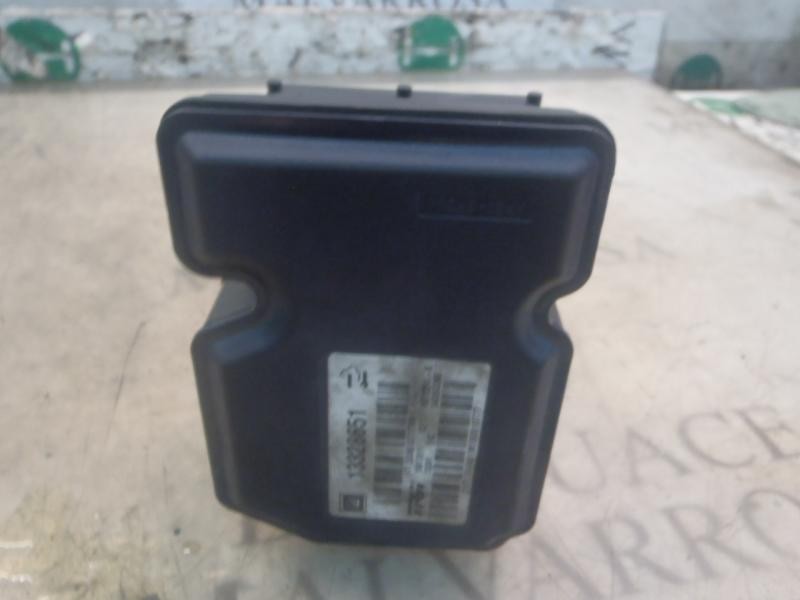 Recambio de abs para opel insignia berlina sport 4x4 referencia OEM IAM 13321113 SA2226249 SA2226249