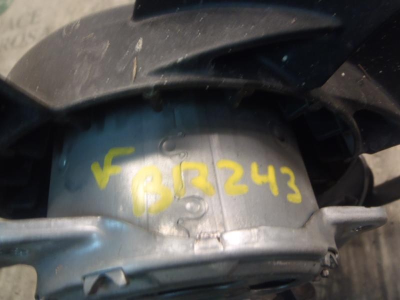 Recambio de electroventilador para opel insignia berlina sport 4x4 referencia OEM IAM 13300195 A451541207 A451541207